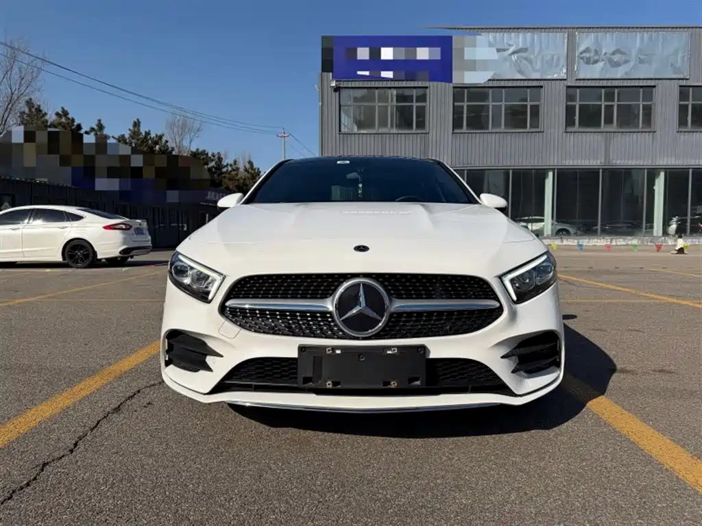 Mercedes-Benz A-Class 2022 Facelift A 200 L Sport Sedan Fashion Style фото 9