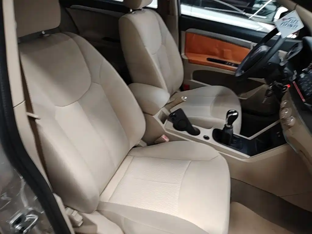 Roewe 350 2016 2015 Model 1.5L Manual Luxury Sunroof Edition