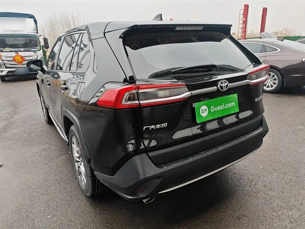 Toyota Wildlander 2023 2.0L CVT FWD Urban фото 5