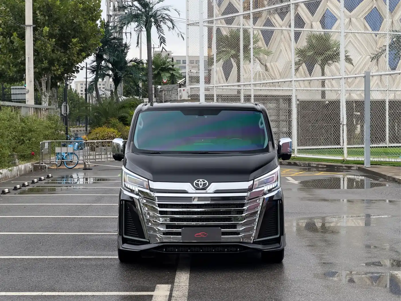 Toyota HiAce, миниатюра 2