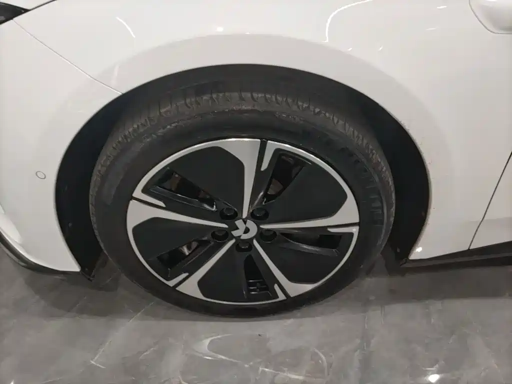 NIO ET5T 2025 2024 75kWh Touring