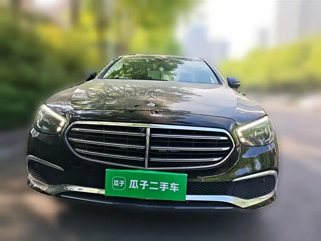 Mercedes-Benz E-Class 2021 E 300 L Fashion фото 24