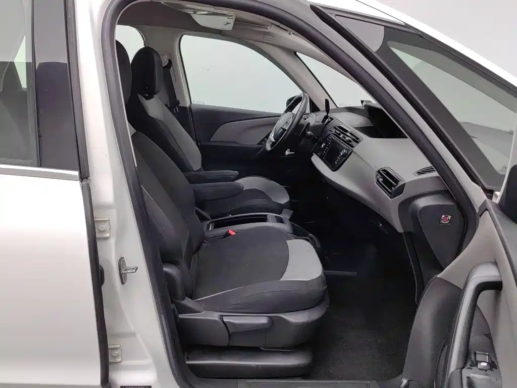 Citroën C4 Picasso 2017 2015 Model 1.6T Fashion 5-seater