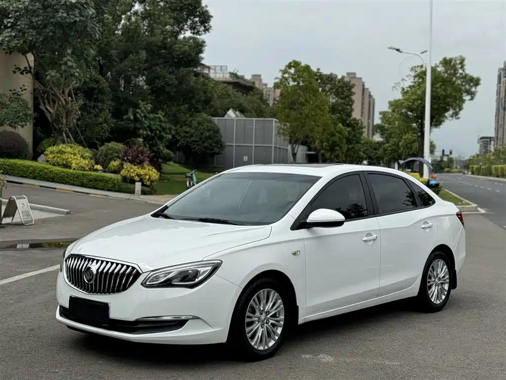 Фото 1 - Buick Excelle