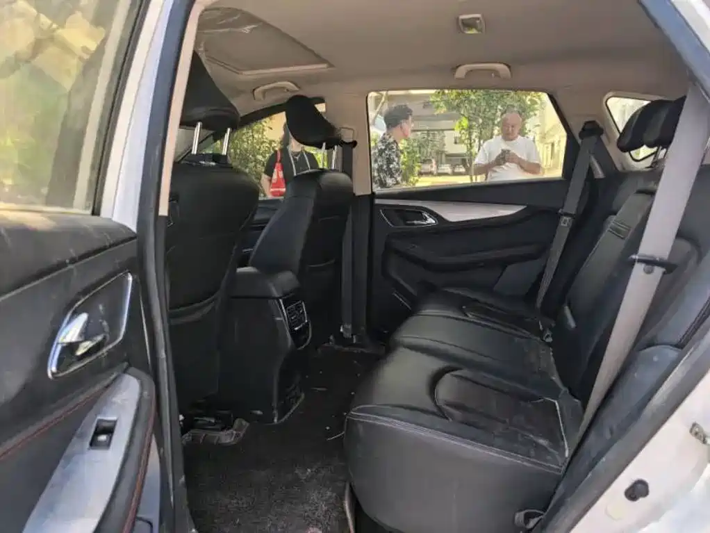 Baojun 560 2017 2016 1.5T Manual Luxury