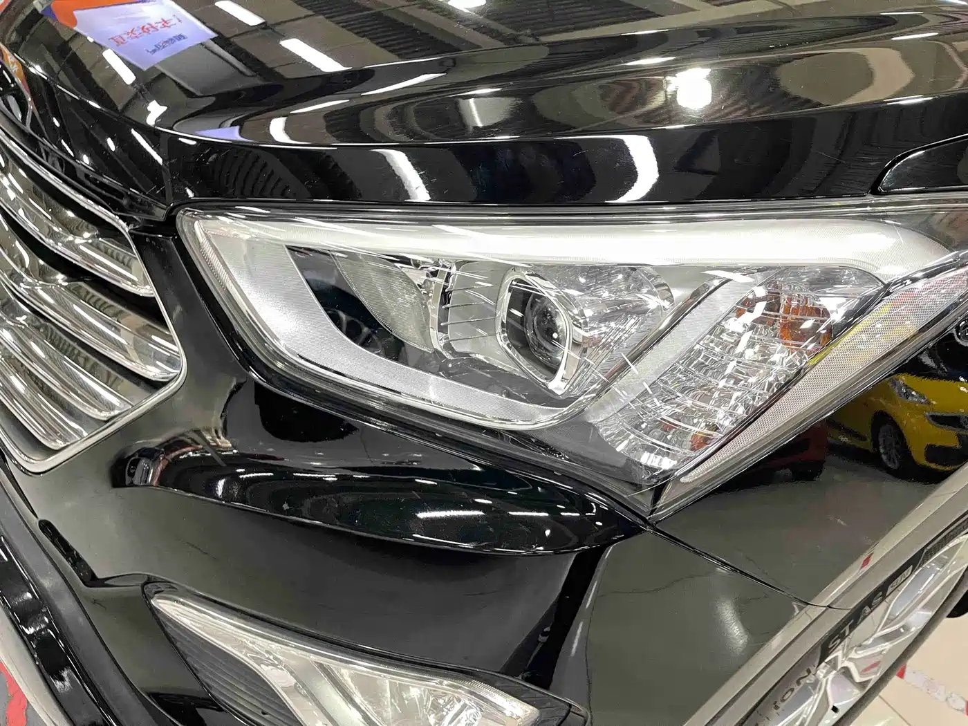 Hyundai Grand Santa Fe 2013 3.0L 7-Seater 4WD Comfort Edition фото 8