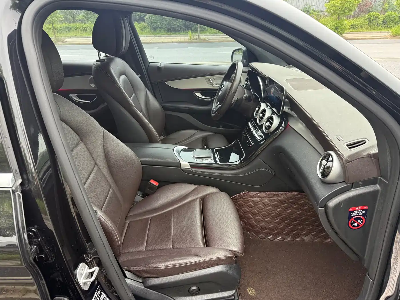 Mercedes-Benz GLC 2022 Model GLC 260 L 4MATIC Luxury Edition фото 5