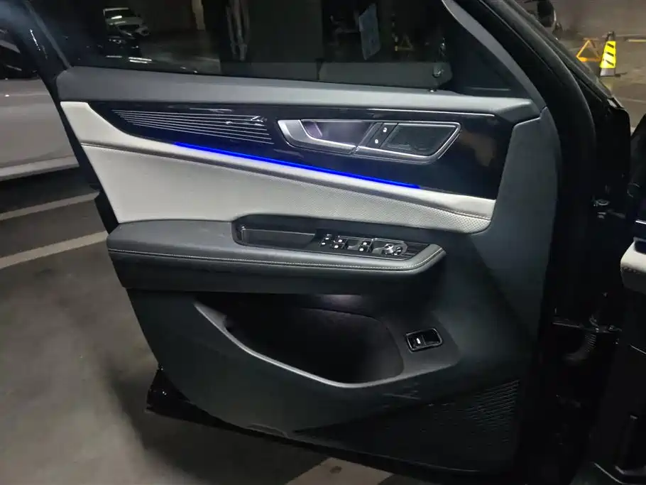 Volkswagen Teramont 2024 Teramont X 380TSI 4WD Premium Flagship Edition фото 7