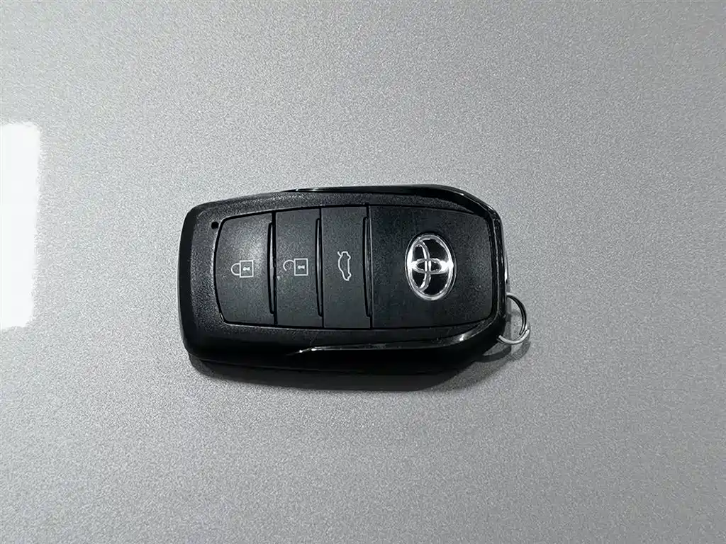 Toyota Corolla 2024 Model 1.8L Smart Hybrid Elite Edition фото 19