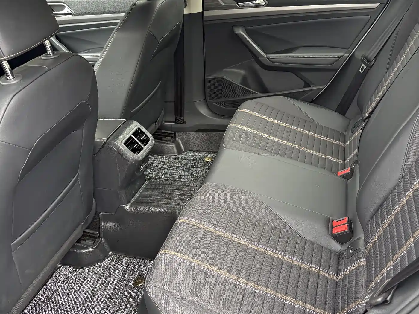 Volkswagen Lavida 2019 280TSI DSG Comfort Edition China VI фото 11