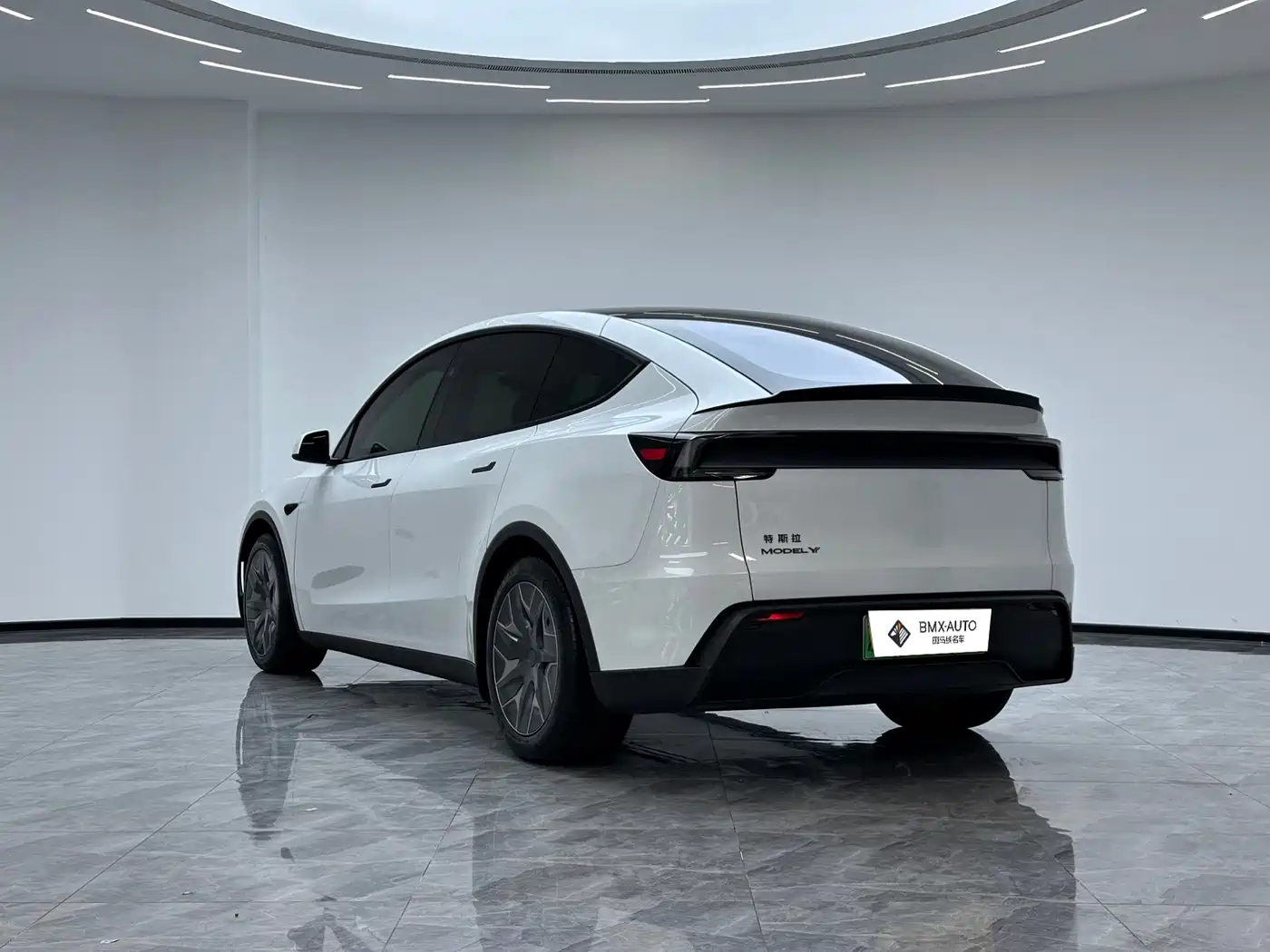 Tesla Model Y L 2026 2025 Facelift Long Range AWD