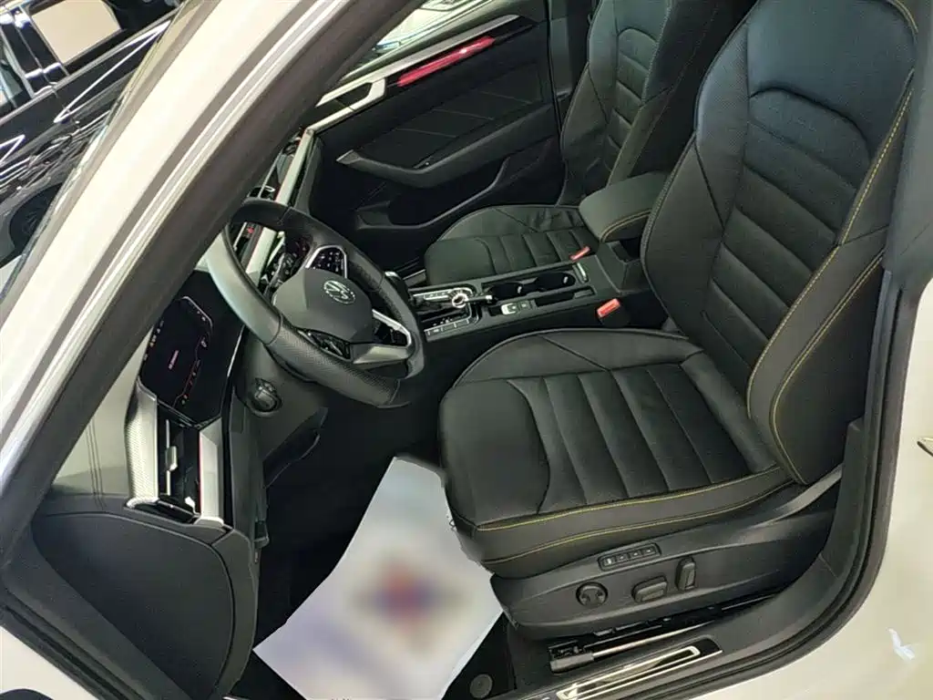 Volkswagen FAW-Volkswagen CC 2024 380TSI Eye-catching Edition фото 15