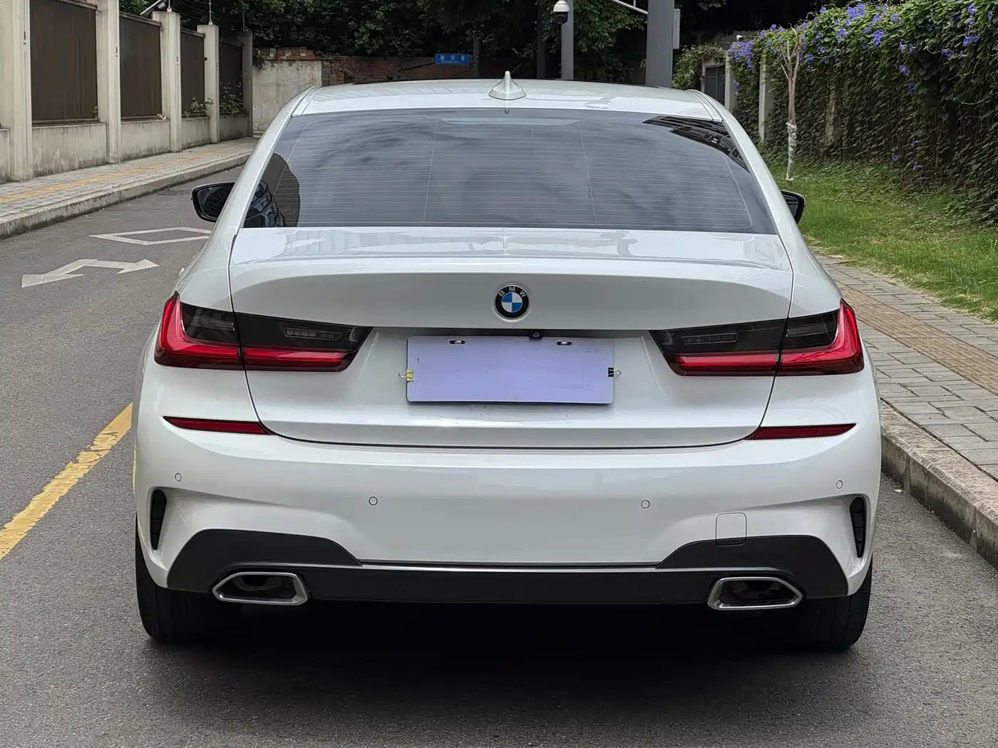 BMW 3 Series 2020 325Li M Sport Package фото 10