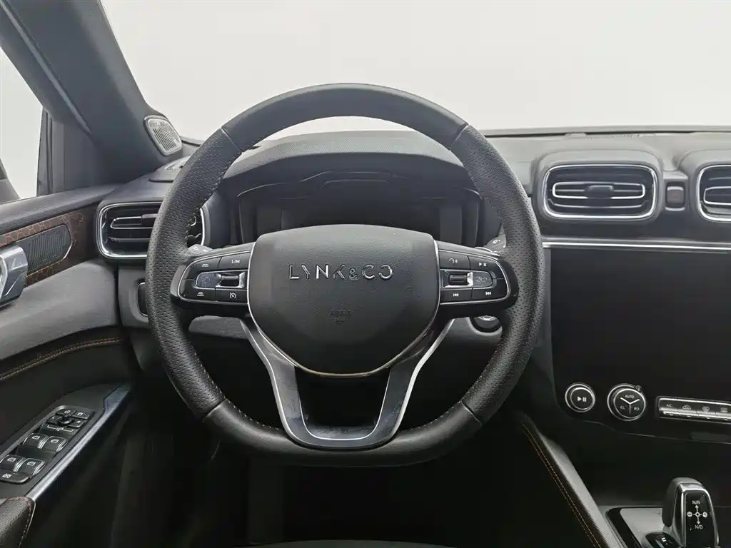 Lynk & Co 03 2019 1.5TD DCT Power Pro Edition China VI фото 11