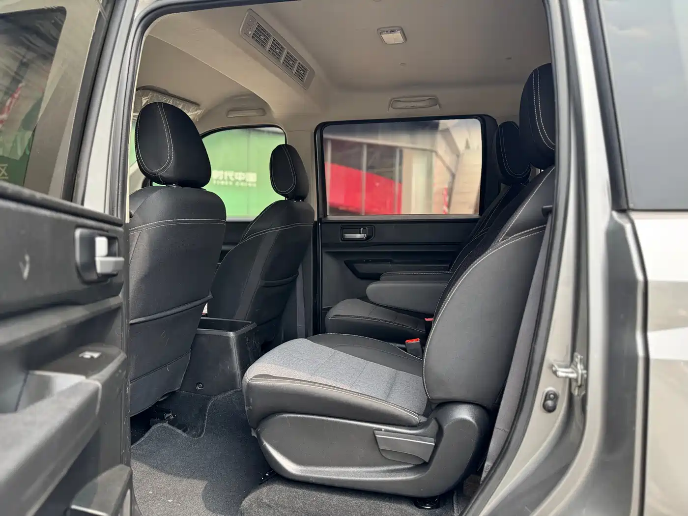 Фото 11 - Wuling Motors Wuling Hongguang PLUS