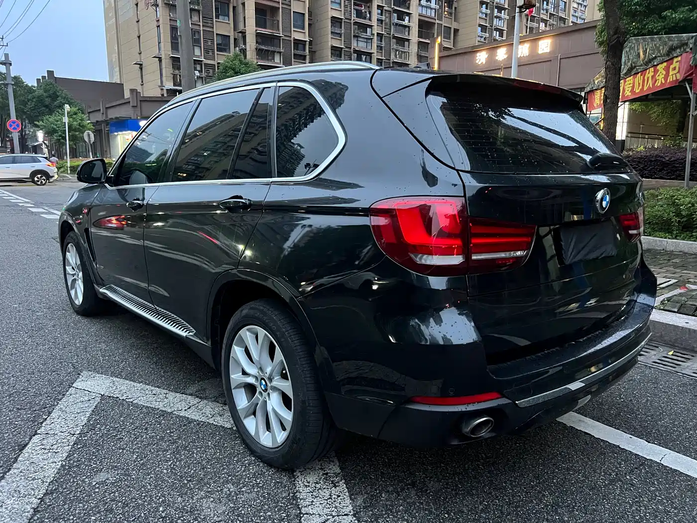 BMW X5 (Import) 2017 xDrive28i фото 10