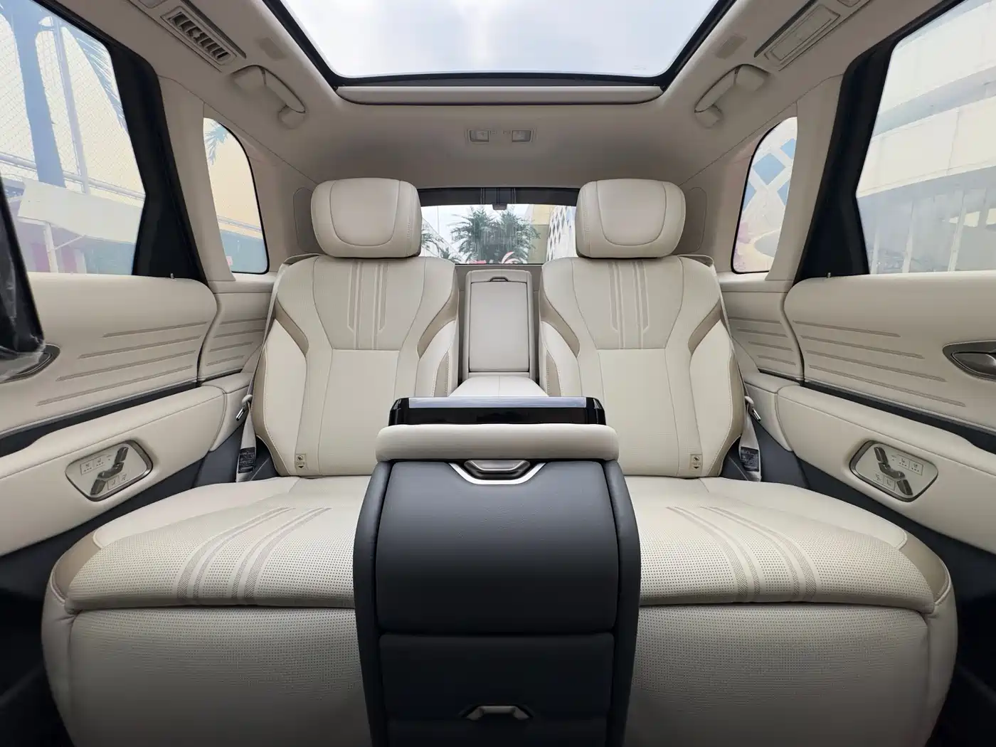 Shiji 2024 3.5L PHEV Base Edition фото 34