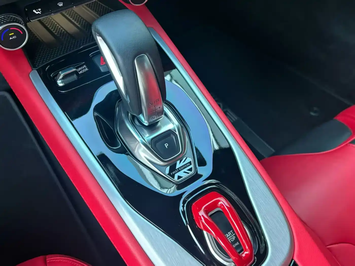 Lotus EMIRA 2024 2021 2.0T DCT First Edition