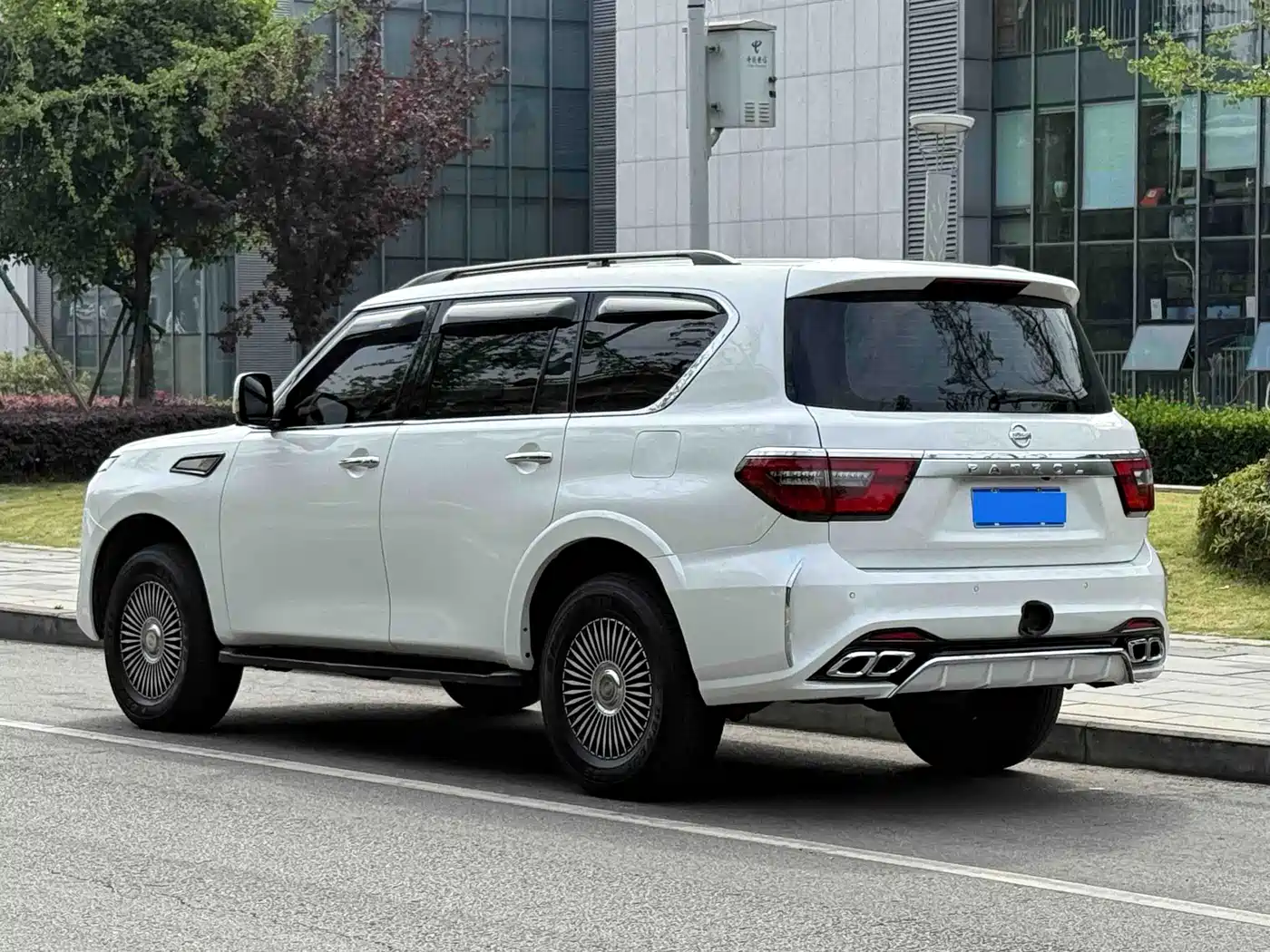 Nissan Patrol 2020 2020 4.0L Middle East Edition