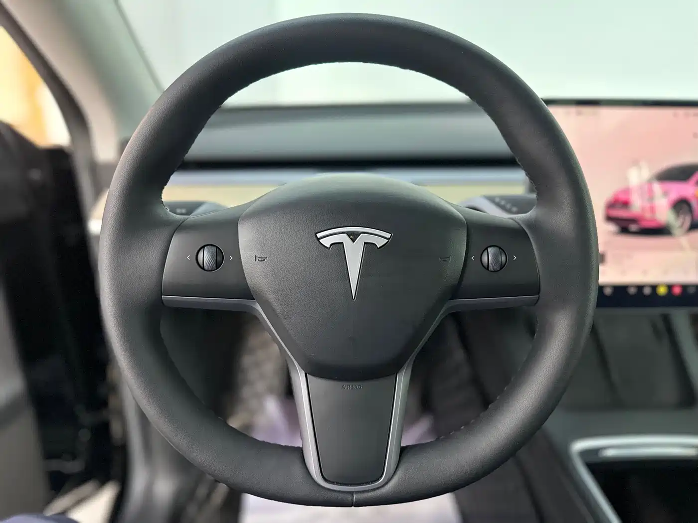 Фото 9 - Tesla Model Y