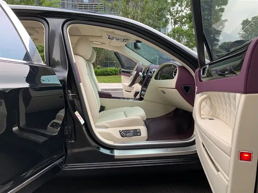 Bentley Flying Spur 2010 2010 6.0T 5-seater Version