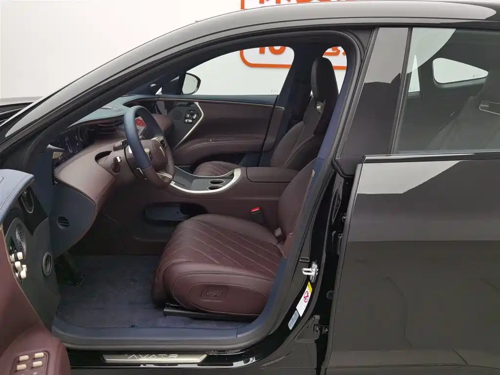 Avatr 11 2025 Facelift Max Range Extender фото 10