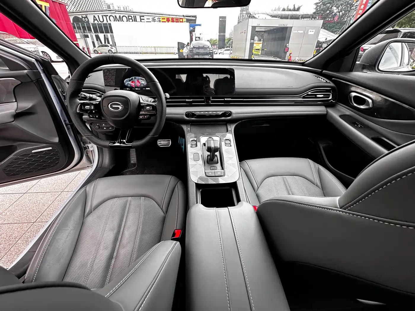 GAC Trumpchi Trumpchi Emkoo 2024 Model 270T DCT Shadow Leopard R-Style Edition фото 11
