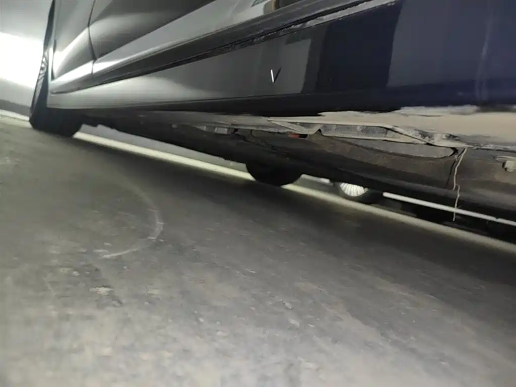 Voyah Auto Voyah Dreamer 2025 PHEV AWD Flagship Kunpeng Edition фото 22