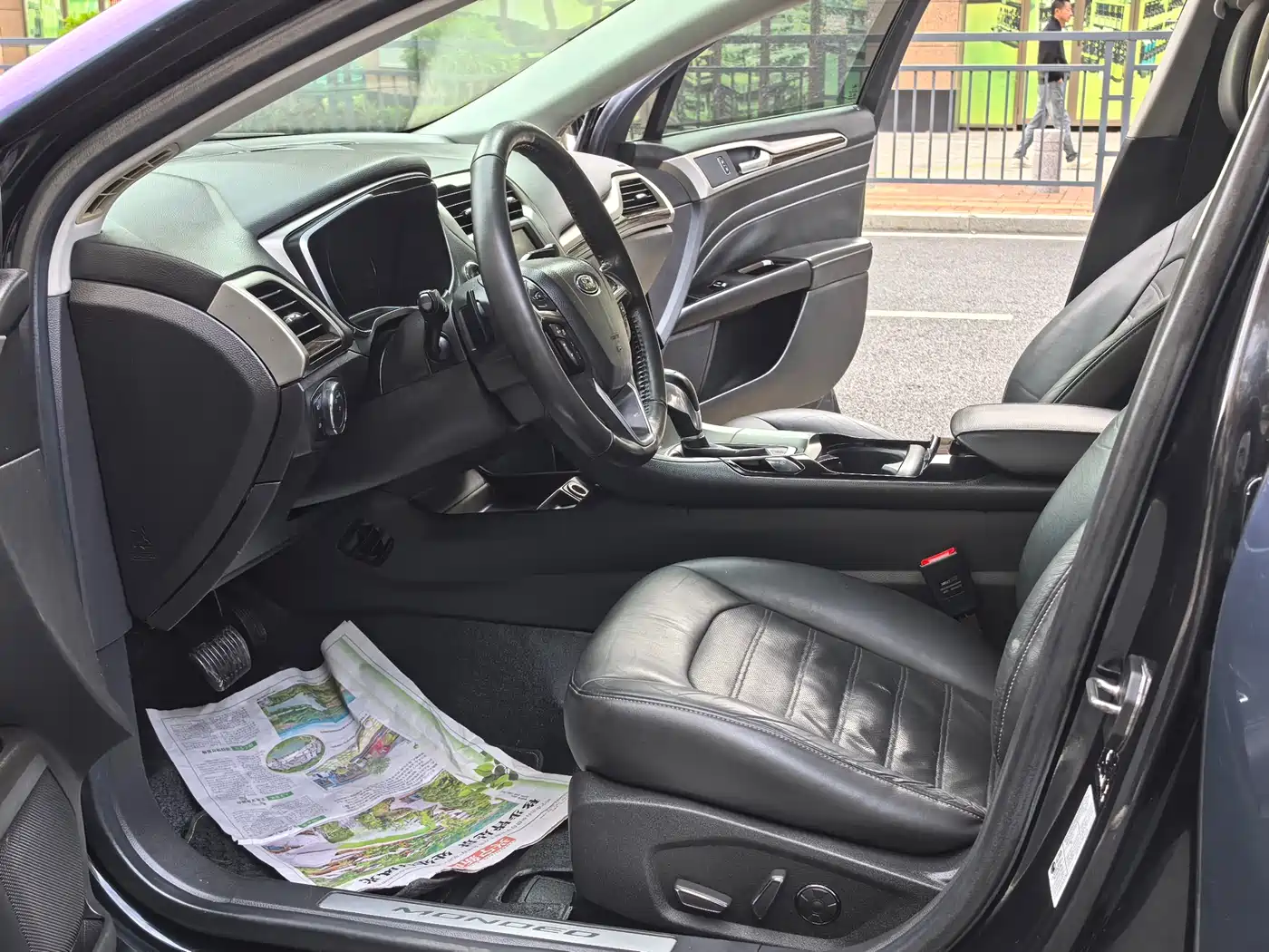 Photo 4 - Ford Mondeo