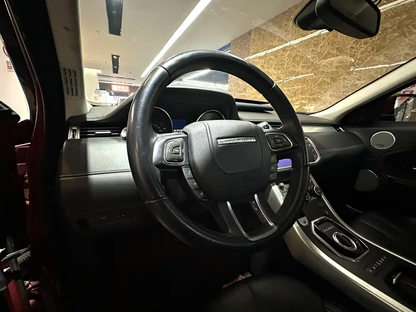 Land Rover Range Rover Evoque (Import) 2012 2012 2.0T 5-door Premium Edition