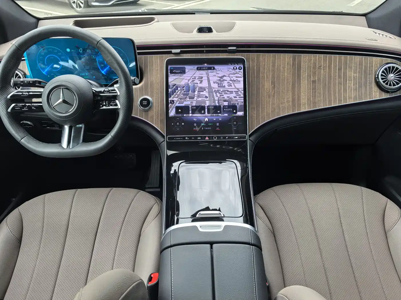 Mercedes-Benz EQE SUV 2024 500 4MATIC Luxury Edition фото 12