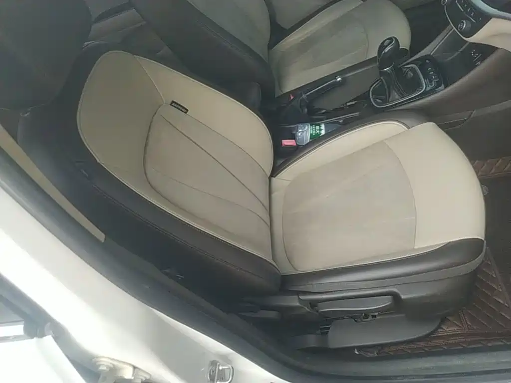 Фото 25 - Buick Verano
