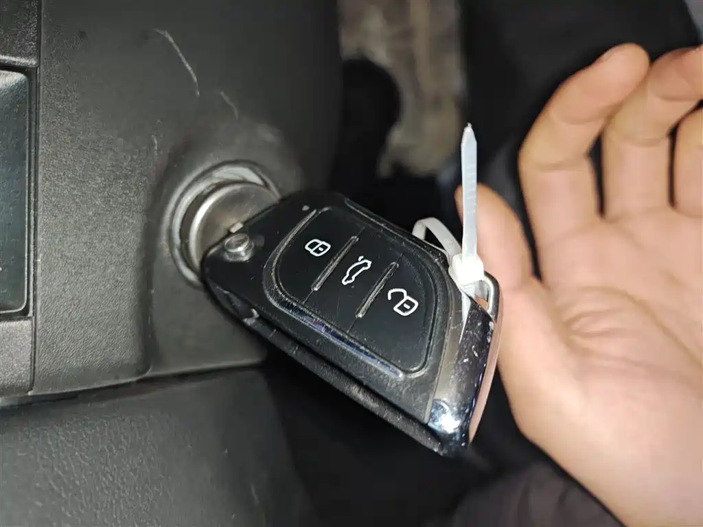 Buick Verano 2019 Sedan 15S Auto Leading фото 9