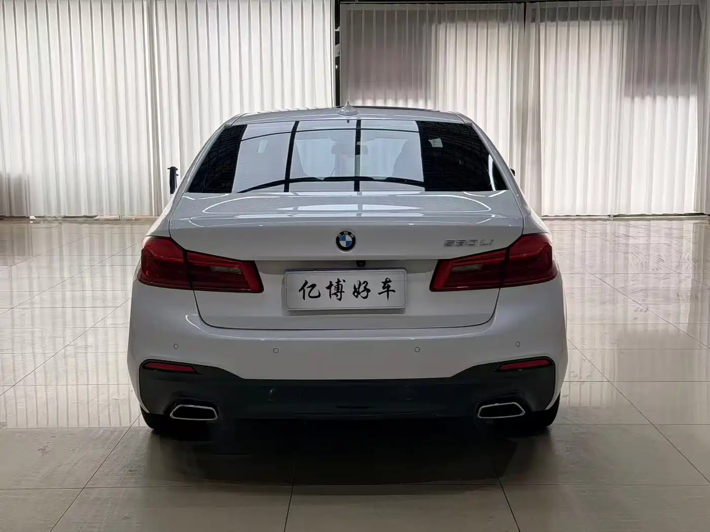 BMW 5 Series 2020 530Li Exclusive M Sport Package фото 8