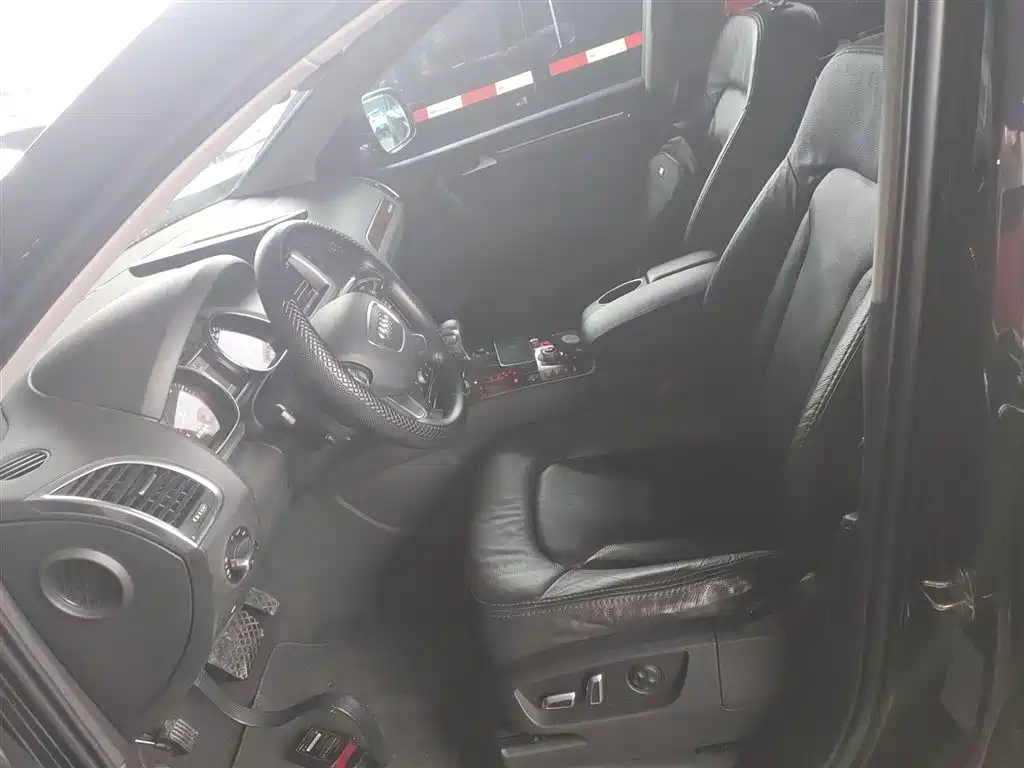 Audi Q7 2015 35 TFSI Progressive фото 11