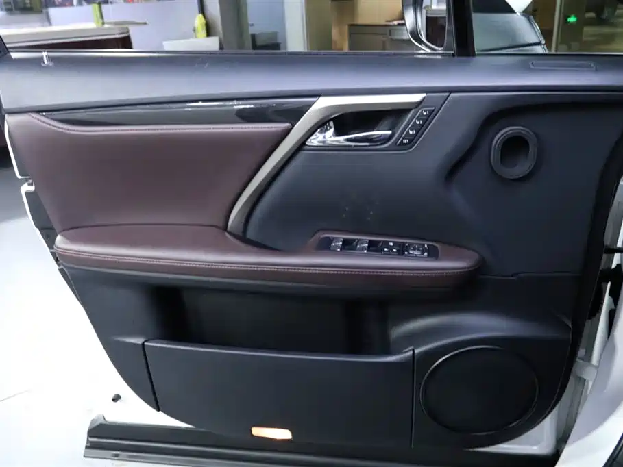 Lexus RX 2016 300 4WD Elegance Edition China VI фото 9