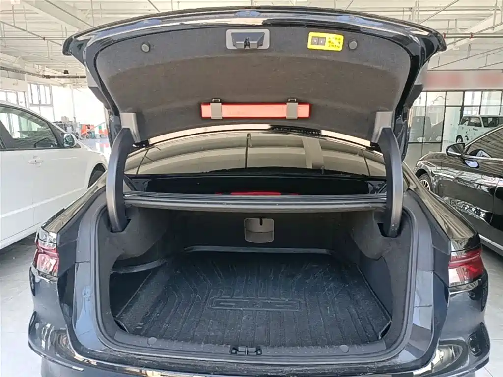 BYD Han 2024 EV Glory Edition 610KM AWD Celestial Eye Smart Driving фото 19