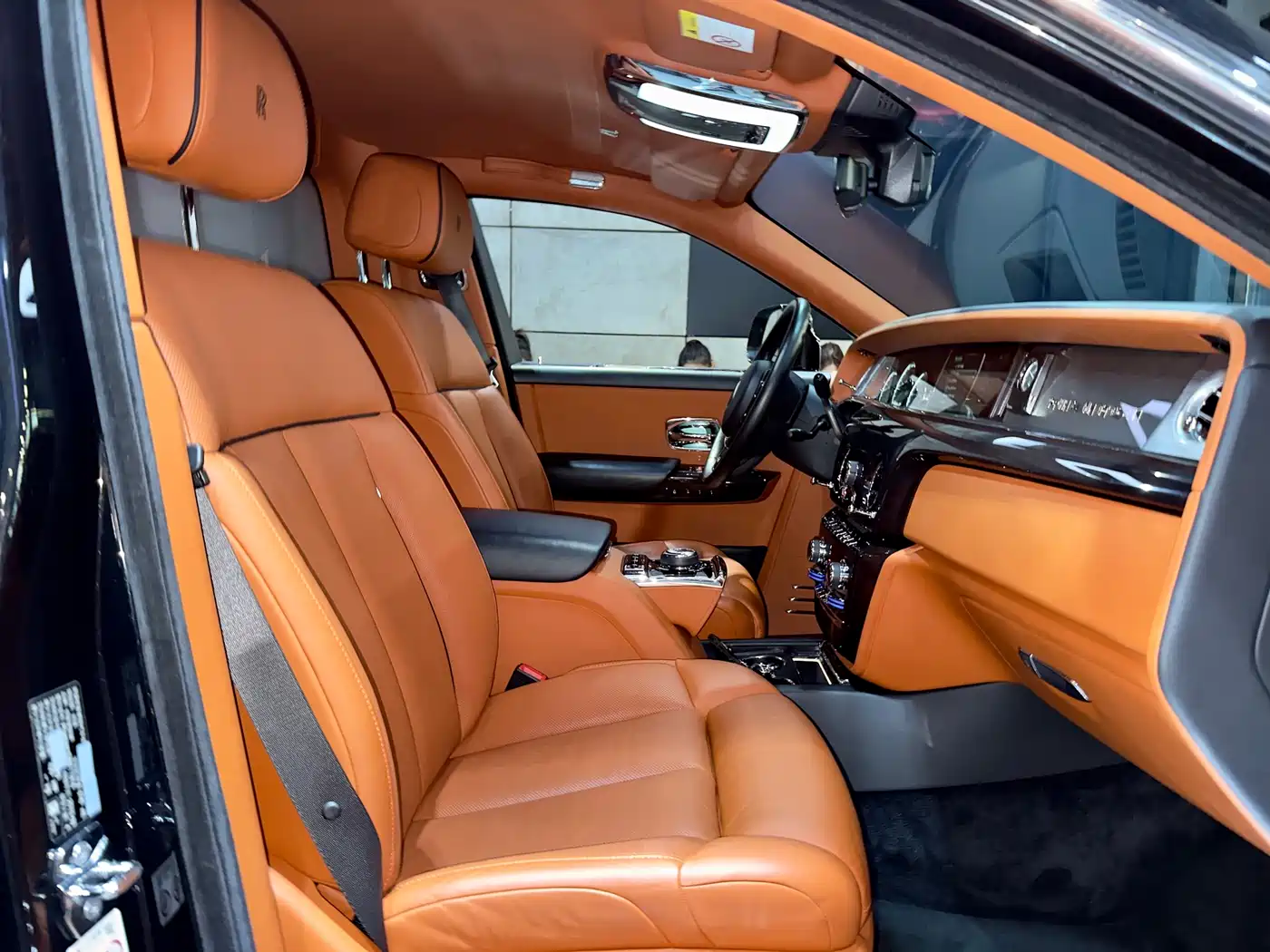 Rolls-Royce Phantom 2020 2018 6.7T Long Wheelbase Version