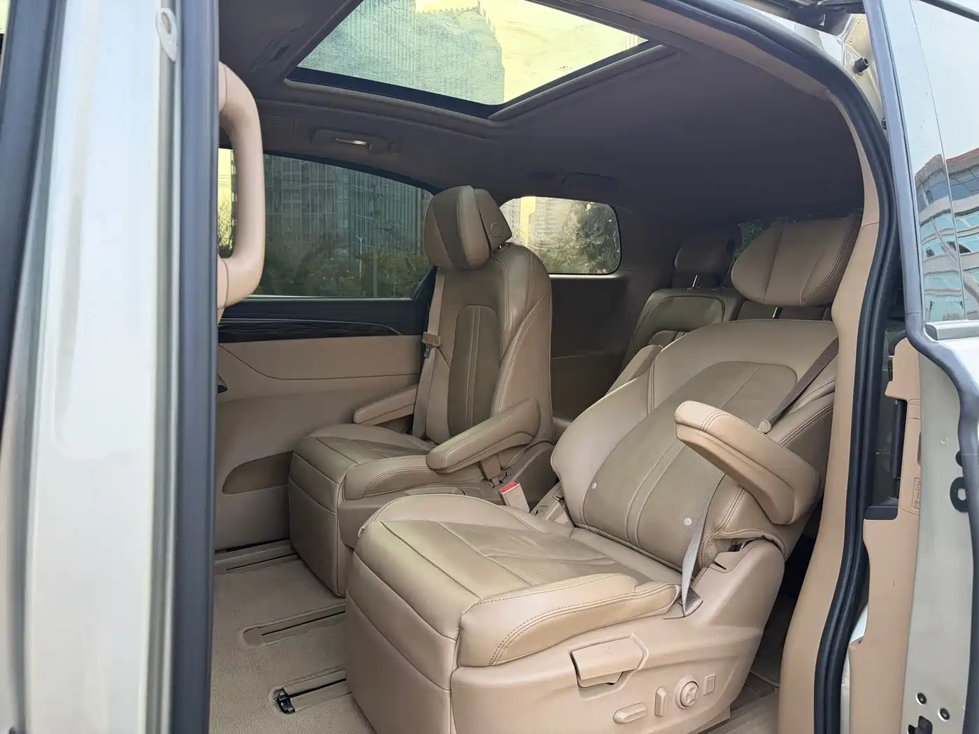 Buick GL8 2017 ES 28T Flagship China V фото 6