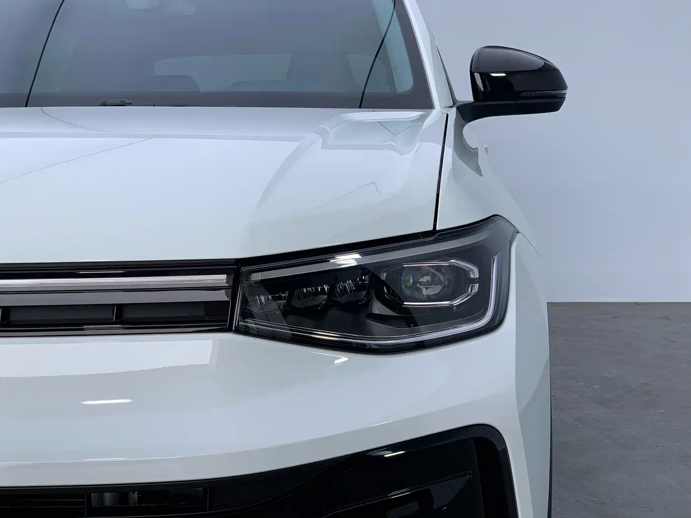 VOLKSWAGEN TUYUE