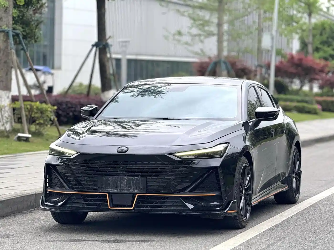 CHANGAN UNI-V