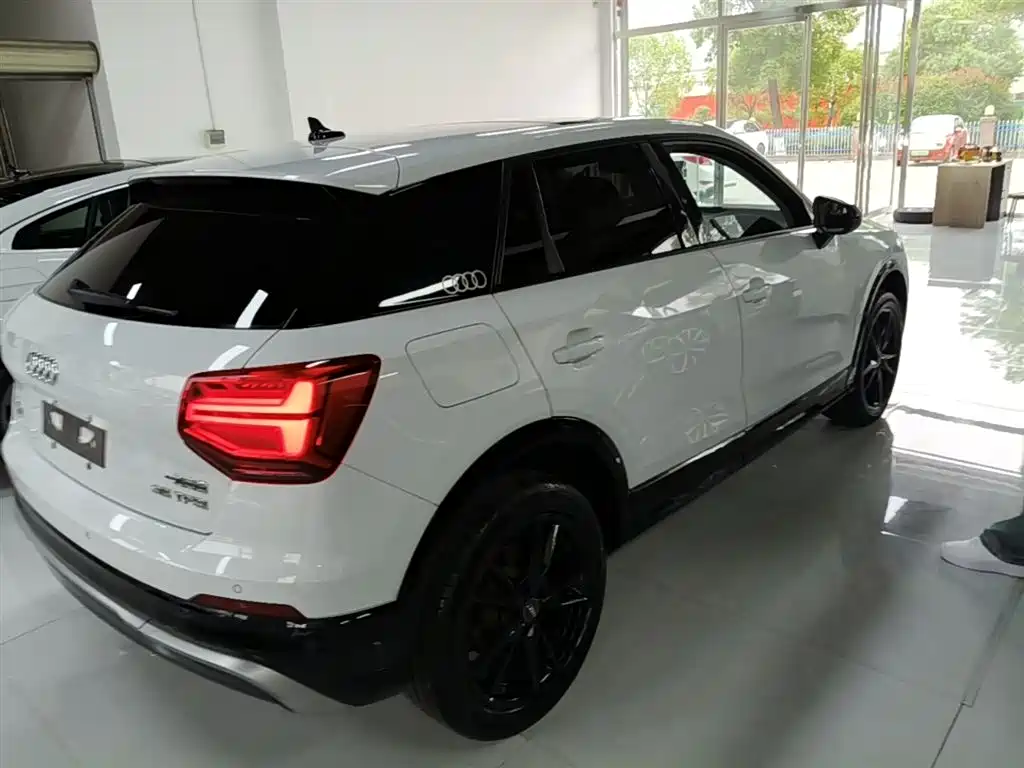 Audi Q2L 2021 35 TFSI Progressive Dynamic фото 7