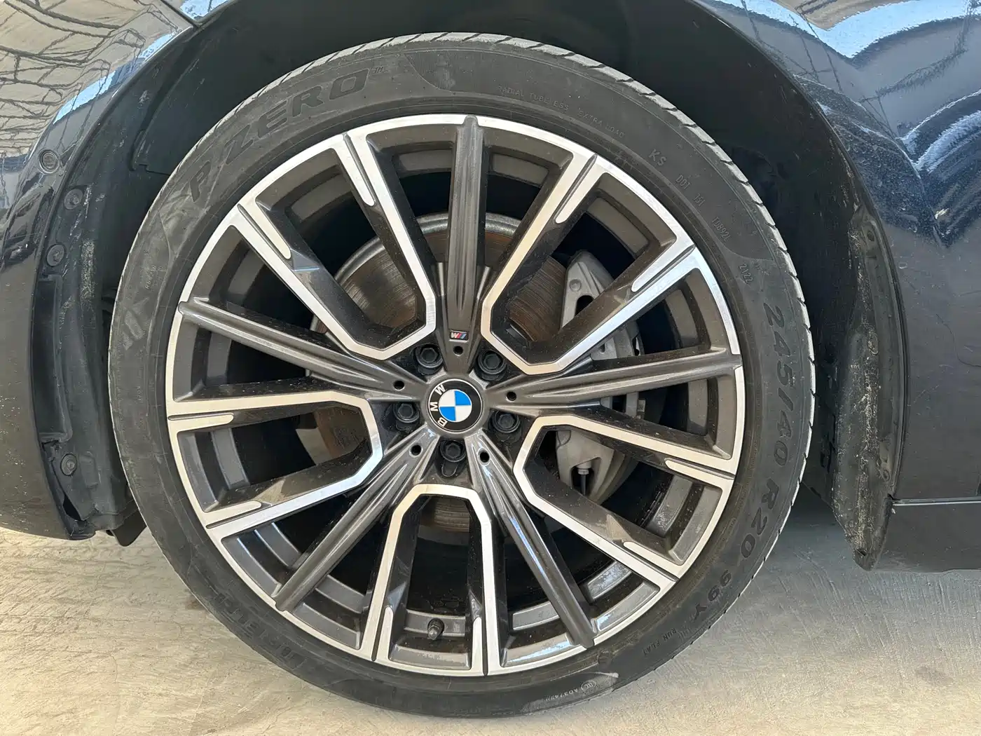 BMW 7 Series 2019 740Li Leading M Sport Package фото 9