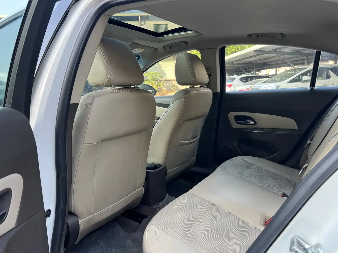 Chevrolet Cruze 2015 1.5L Classic SE AT фото 16