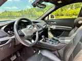 Фото 12 - Cadillac XT4