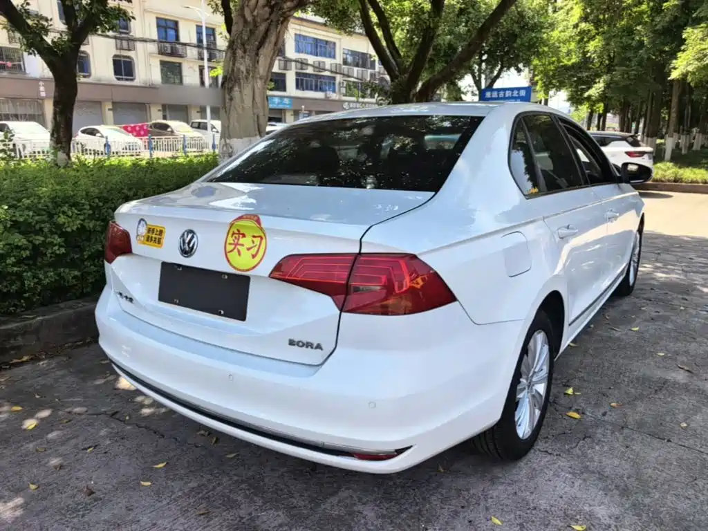 Photo 7 - Volkswagen Bora