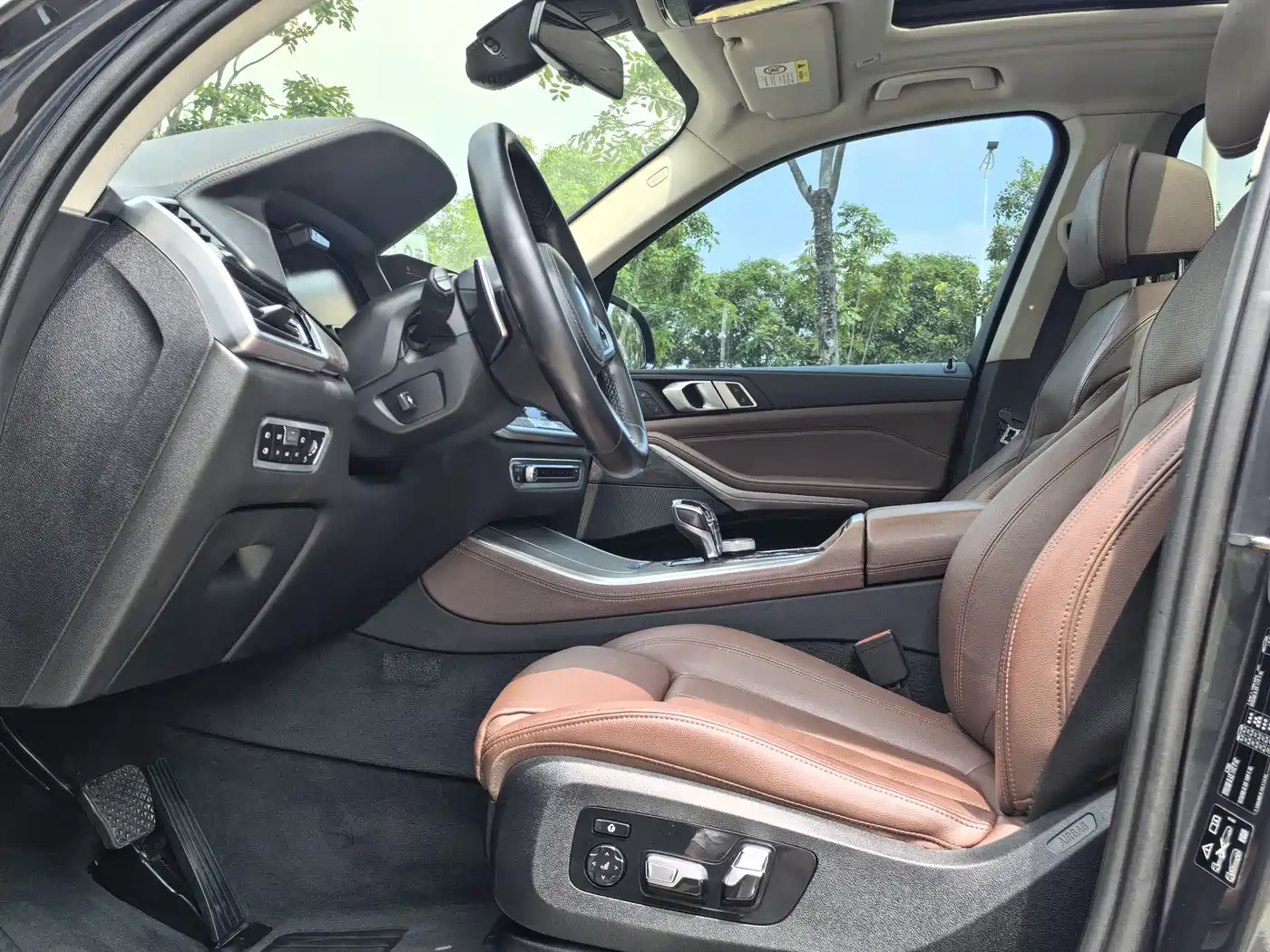 BMW X5 (Import) 2019 xDrive40i Exclusive M Sport Package фото 7