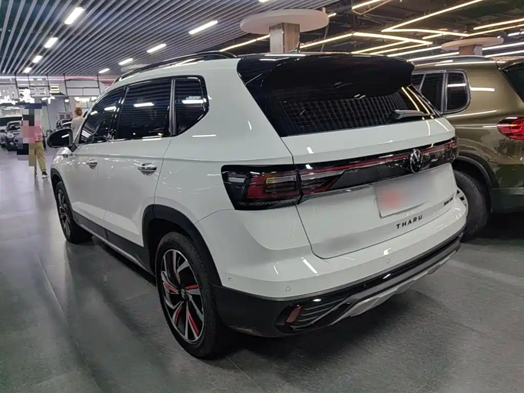 Volkswagen Tharu 2024 300TSI 2WD Moon Premium Edition фото 5