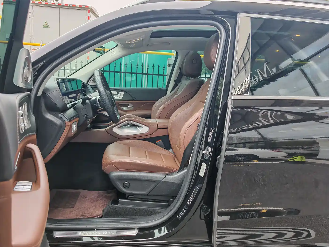 Mercedes-Benz GLS 2024 GLS 450 4MATIC Fashion Edition фото 6