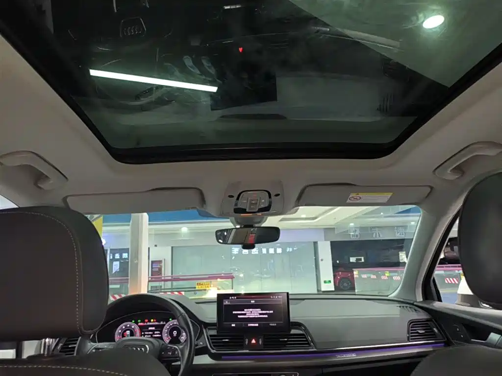 Audi Q5L 2022 40T Luxury Dynamic фото 18